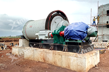 乌干达稀土多金属矿球磨机安装现场
